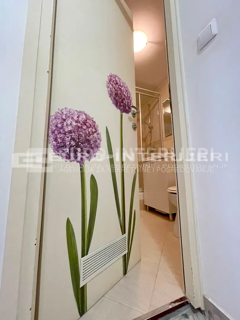 zagreb, malešnica, uređena garsonijera 34 m² lift ostava - slika 13