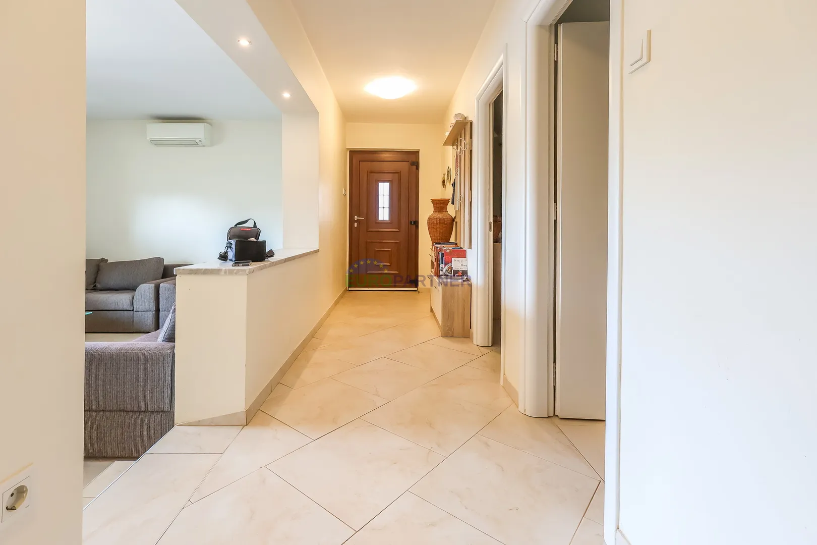 apartmanska kuća 5km od poreča, istra - slika 20