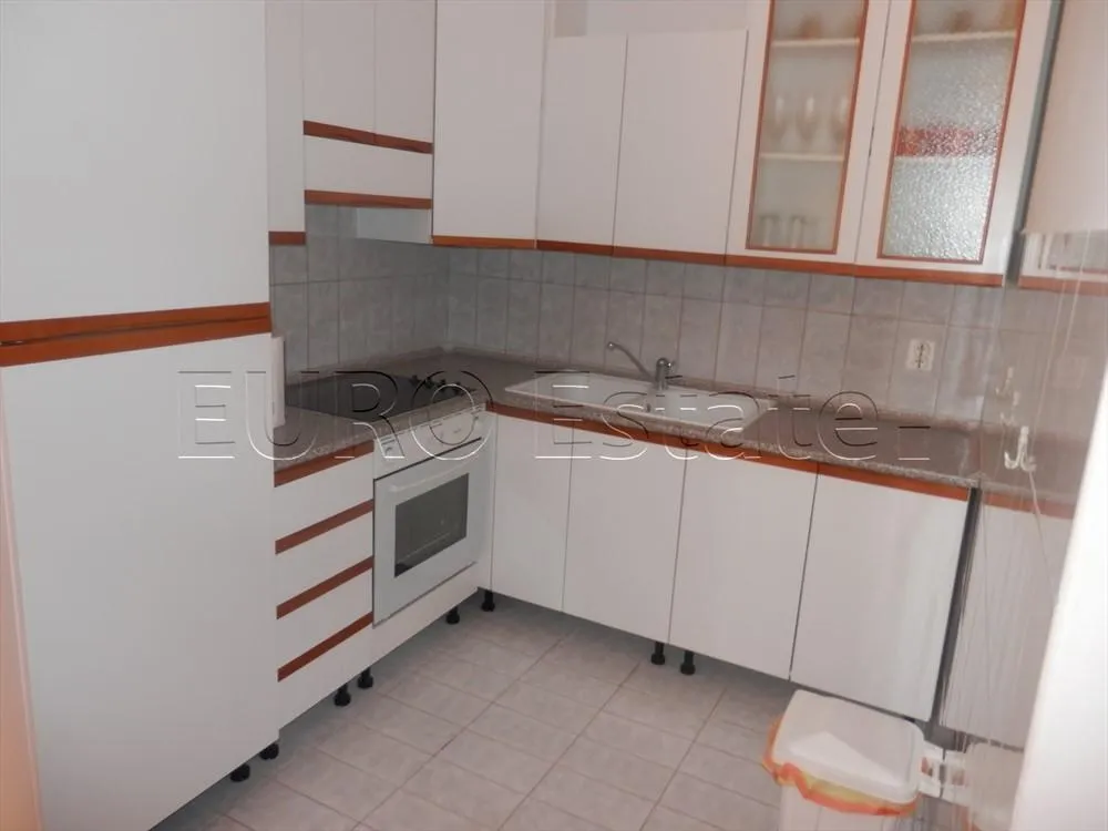srima; luksuzna višekatnica s 5 apartmana, 30 metara od mora ! - slika 16
