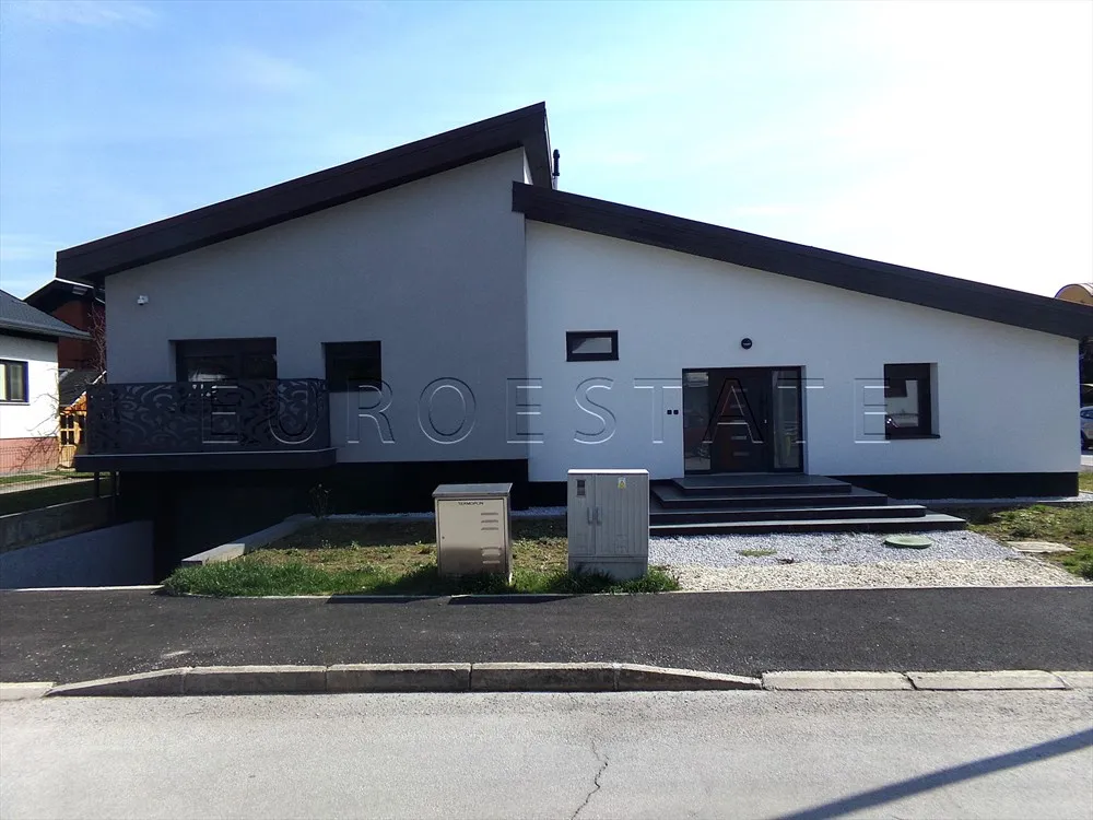 varaždin: novouređena visoka prizemnica od 180 m2 na odličnoj lokaciji, miran kvart - slika 4