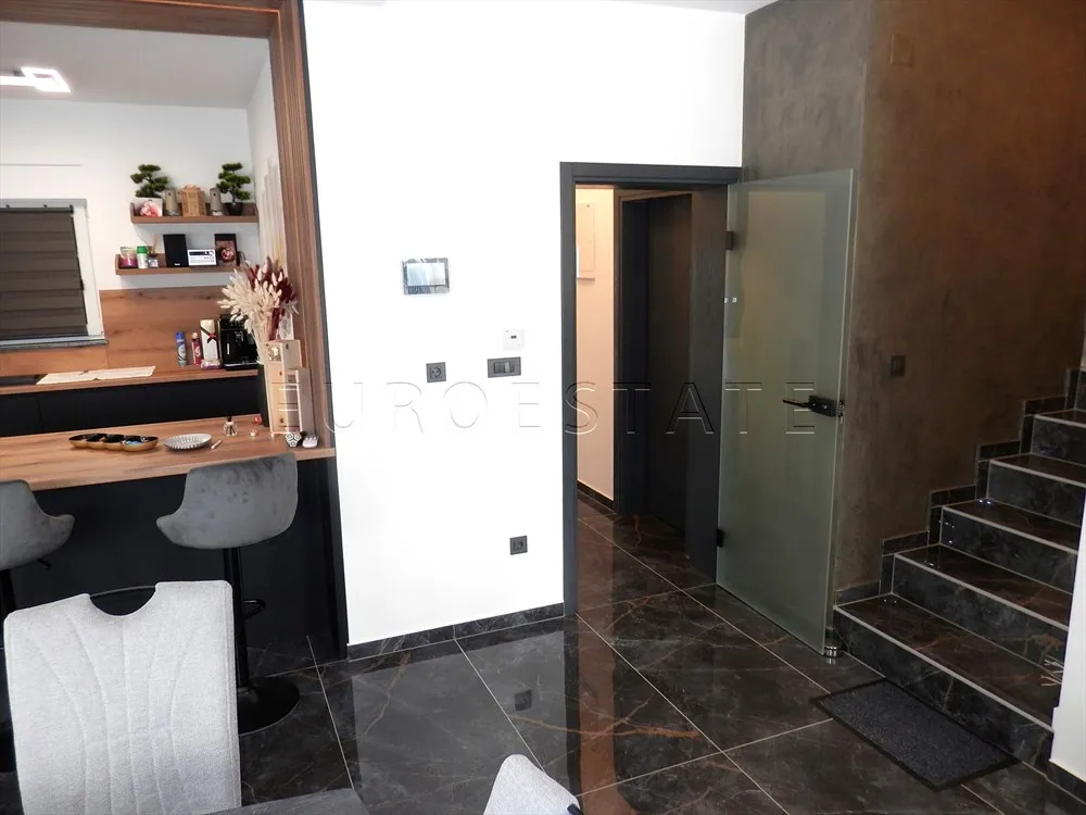 ekskluzivna novogradnja, kuća od 148 m2 sa uređenom okućnicom, a energetski razred - slika 9