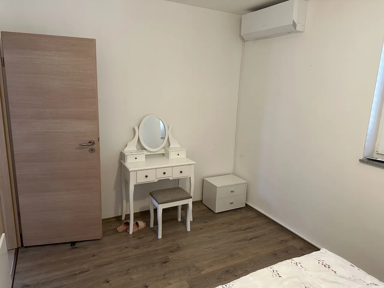 košljun: luksuzna kuća sa dva stana i ukupno 180 m2, 1. red do mora - slika 43