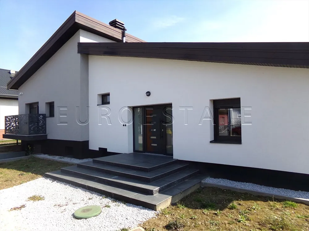 varaždin: novouređena visoka prizemnica od 180 m2 na odličnoj lokaciji, miran kvart - slika 2