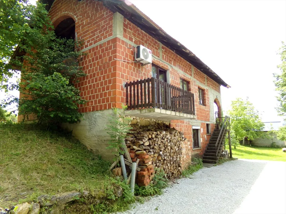 lipovnik: kuća katnica 135 m2 - slika 5
