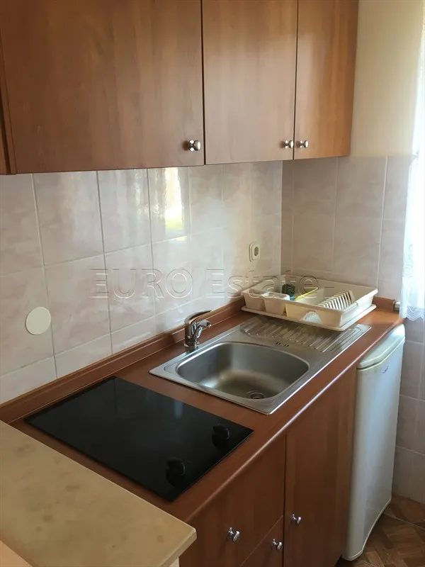 vodice(srima): zgrada sa 11 apartmana i 740 m2, samo 70 m do plaže - slika 8