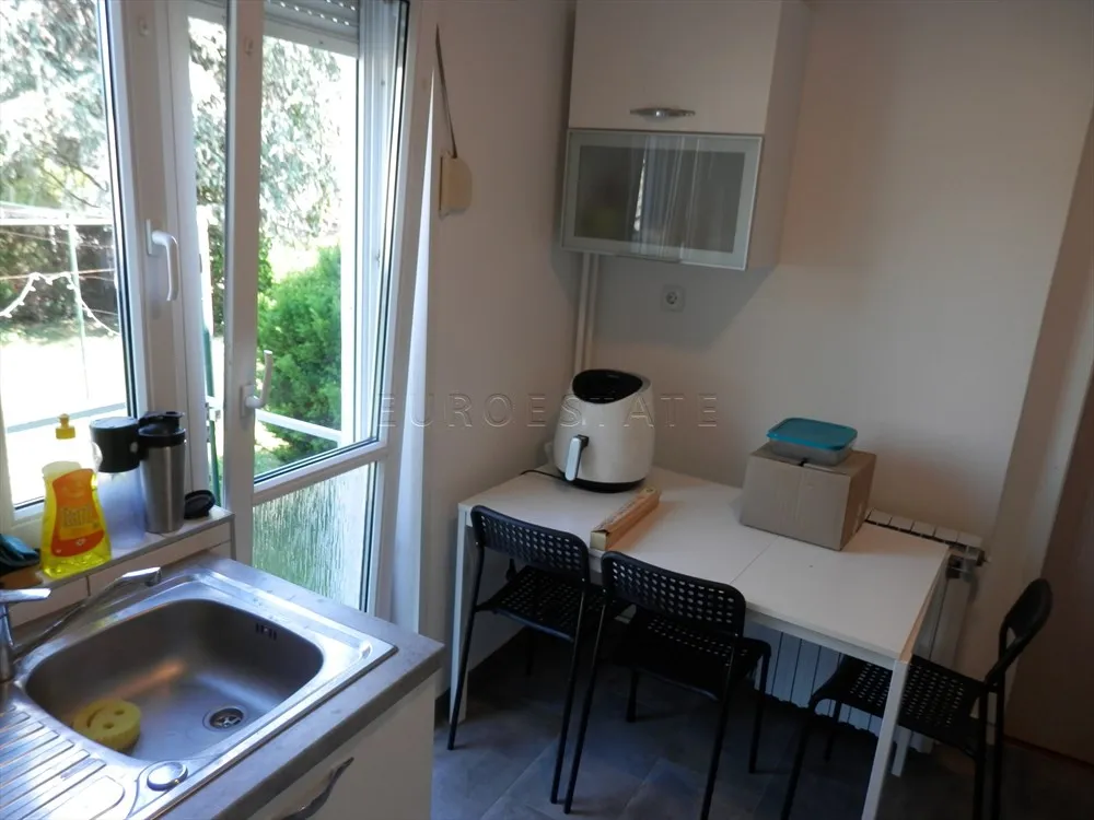 varaždin: renovirana dvojna kuća površine 120 m2, sa dvorištem od 224 m2 - slika 12
