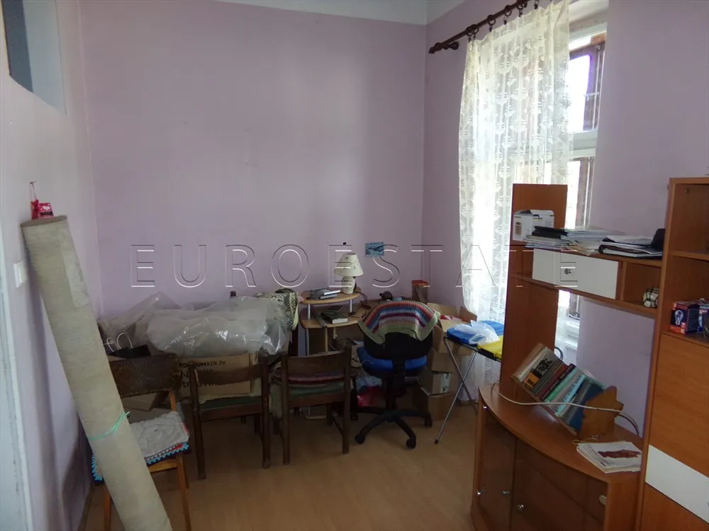 novi marof: kuća od 194 m2 sa dva stana i dvorištem površine 787 m2 - slika 14