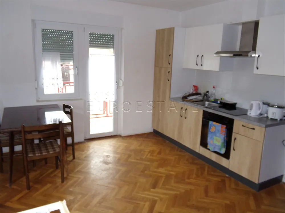 varaždin: prostrana katnica na četiri etaže, ukupno 260 m2 - slika 24