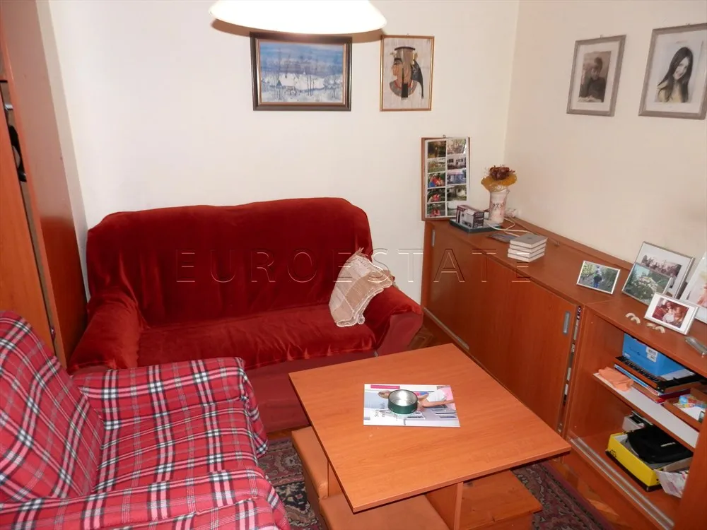 varaždin: prostran trosobni stan sa podrumom, tavanom i garažom, ukupno 154,22 m2 - slika 18
