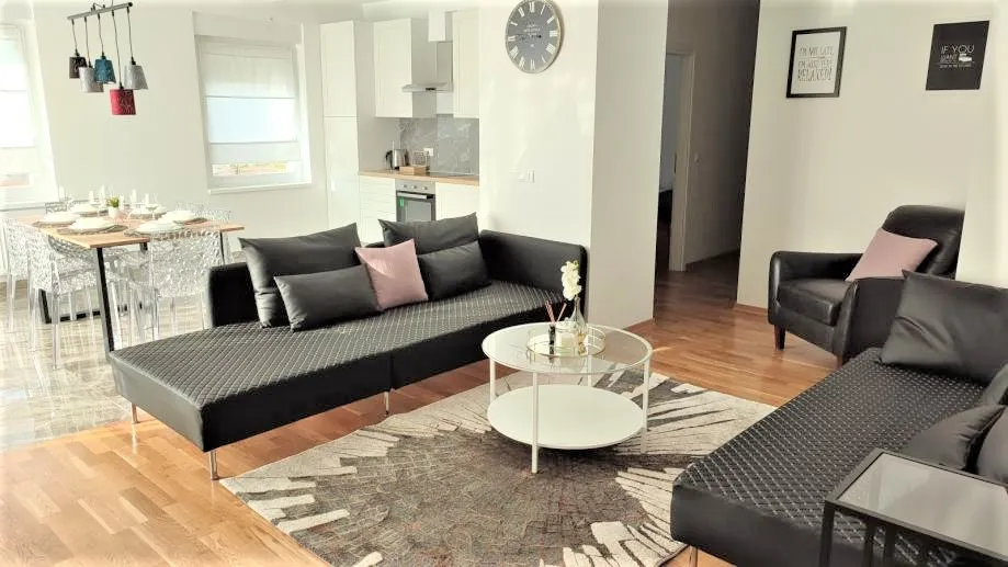 novo: penthouse (2 stana) od 234 m2 u urbanoj vili u varaždinu - slika 5