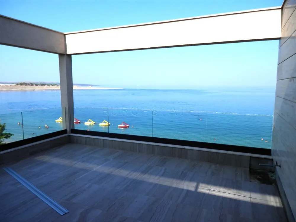 Povljana: NOVOGRADNJA, 2-etažni penthouse površine 121.15 m2, PRVI RED DO MORA