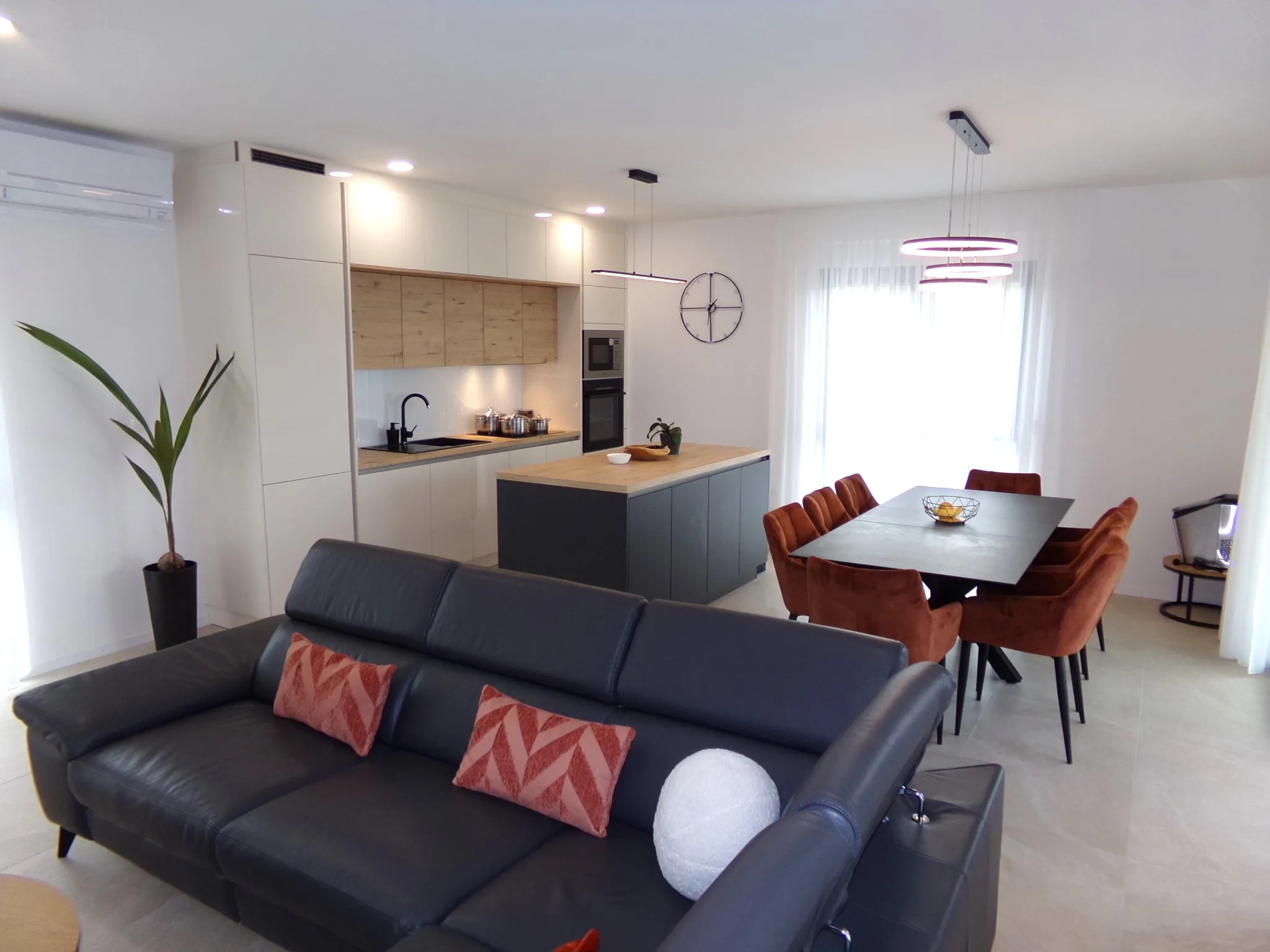rovanjska: nova moderna vila površine 320 m2 sa bazenom i pogledom na more - slika 14