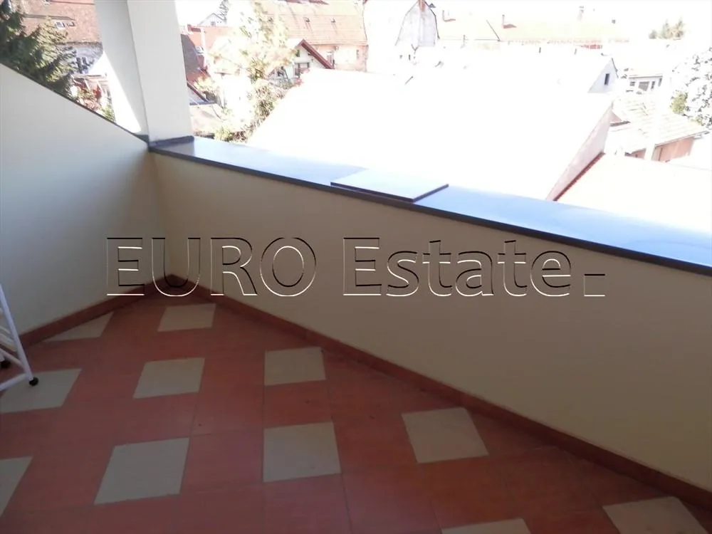 renovirana kuća sa tri stana u centru varaždina, ukupno 460 m2 - slika 17