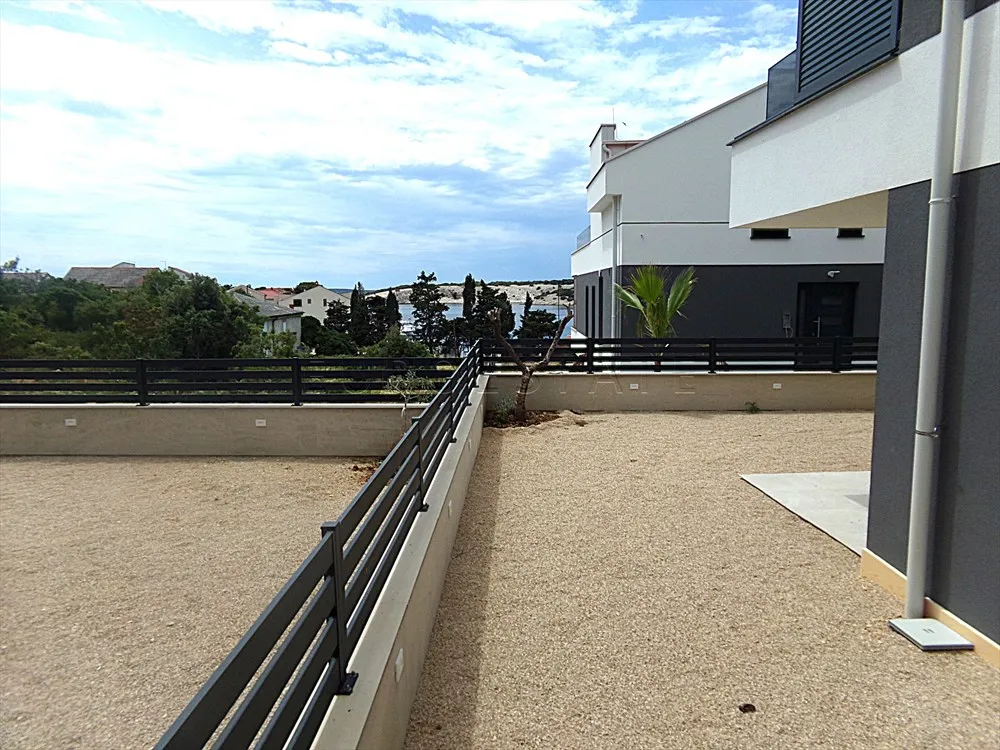 šimuni: nov, 4 - sobni stan, 121.93 m2 + vrt i parking, bruto 214.28 m2 - slika 5