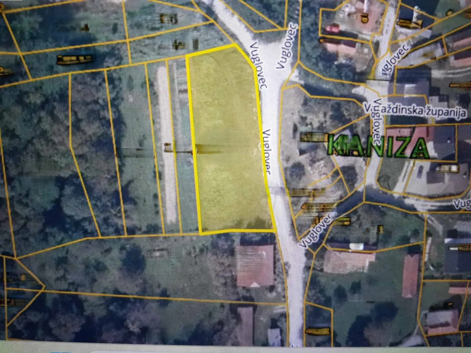 VUGLOVEC; GRAĐEVINSKO ZEMLJIŠTE POVRŠINE 971 m2 - Ivanec