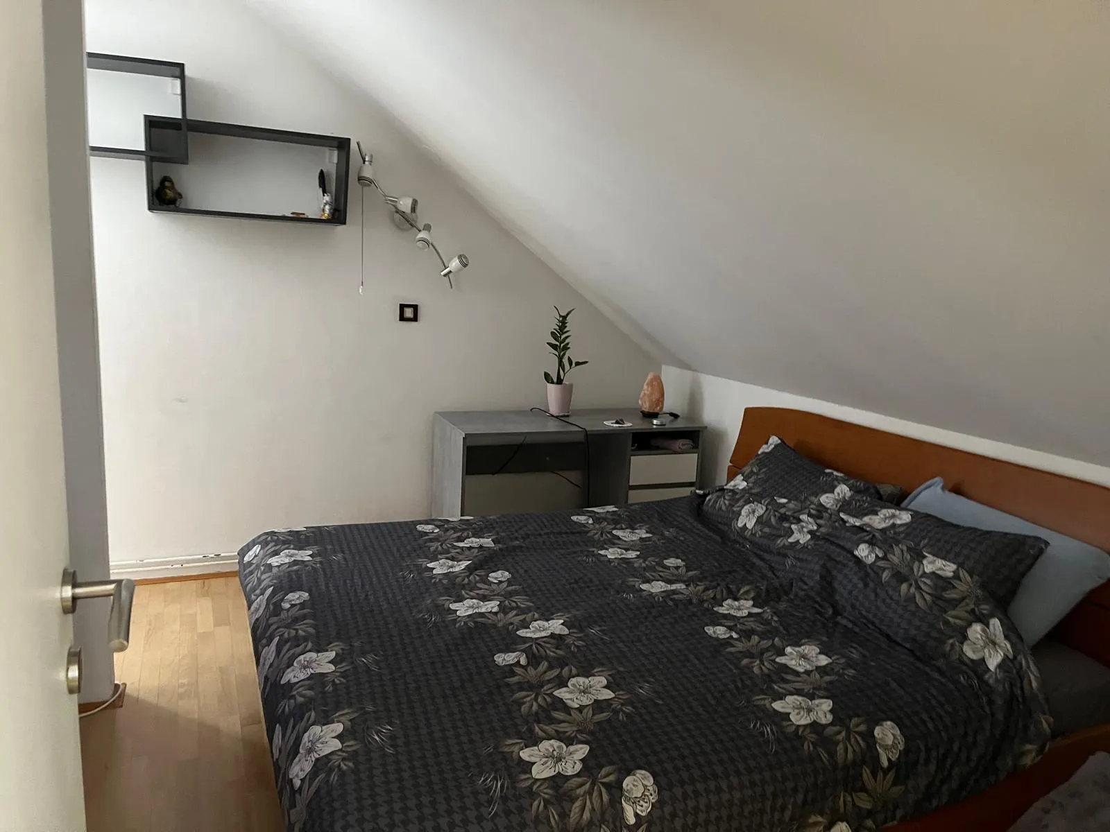 čakovec: 4-sobni stan površine 146 m2 u centru grada - slika 7