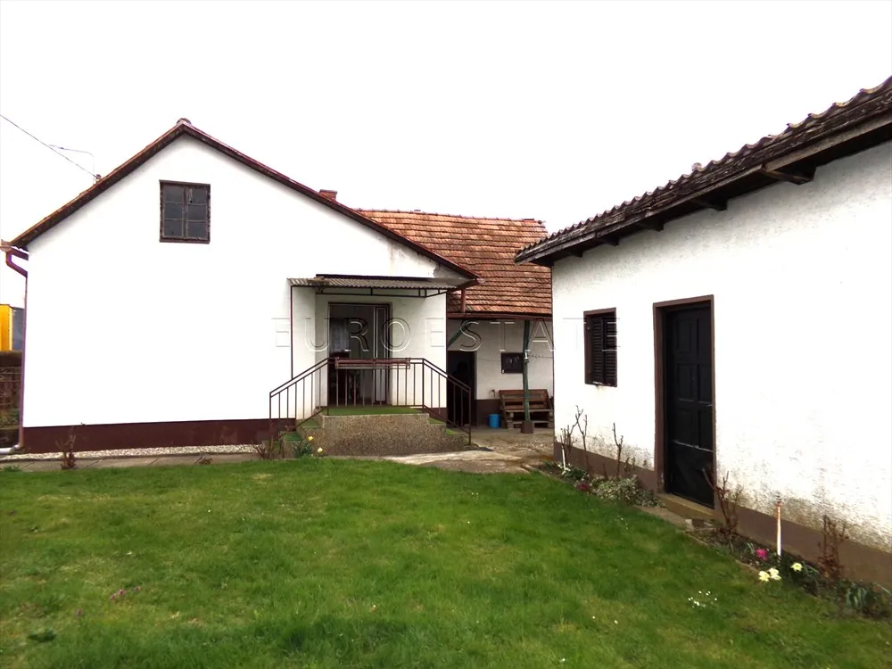 varaždin - okolica: prizemnica za adaptaciju ili rušenje na parceli od 1000 m2 - slika 3