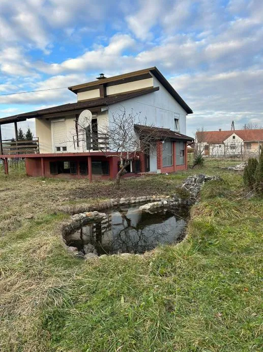 žabnik: visoka prizemnica sa gospodarskom zgradom, 173 m2 - slika 1