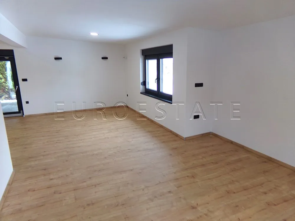 varaždin: novouređena visoka prizemnica od 180 m2 na odličnoj lokaciji, miran kvart - slika 14