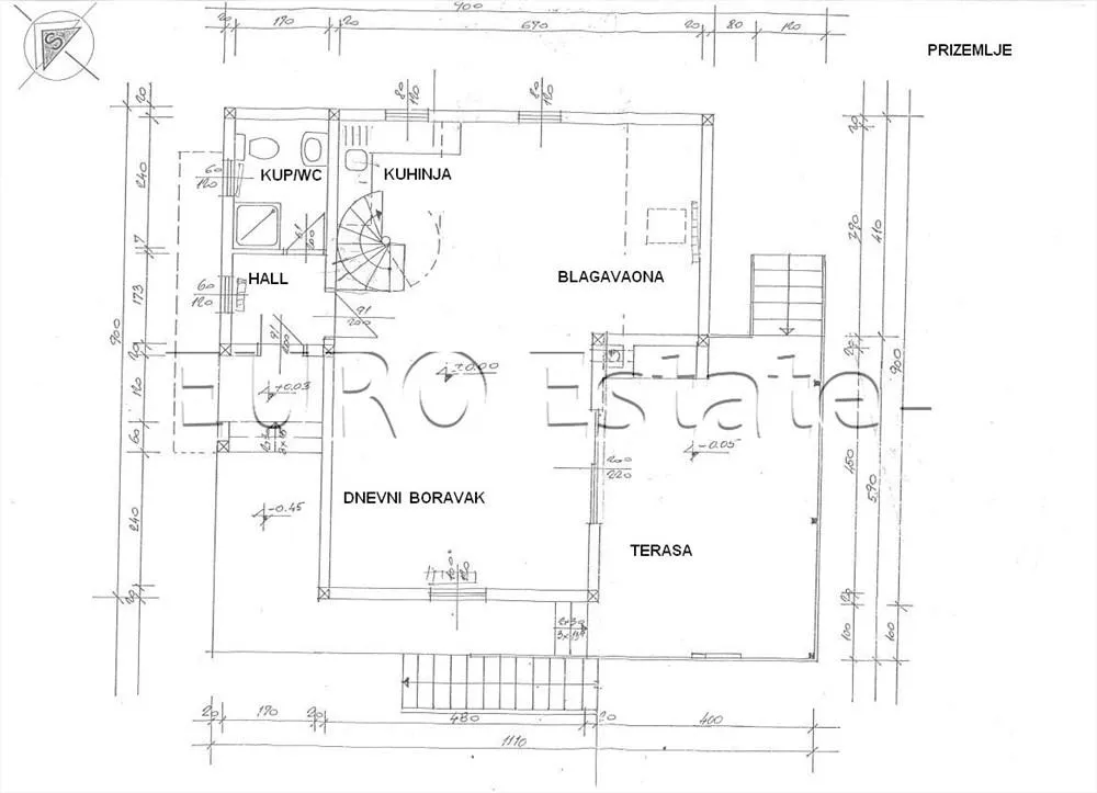 gornja voća: luksuzna kuća za odmor, 200 m2, 3200 m2 okućnice, bazen - slika 39