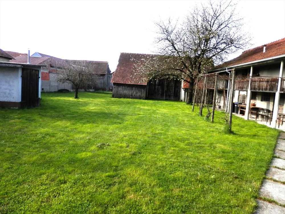 trnovec: kuća od 156 m2 sa 1127 m2 okućnice - slika 5