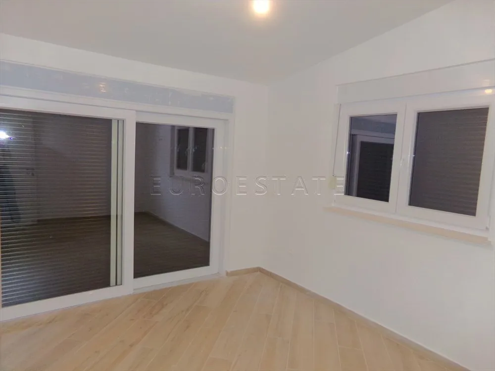 šimuni: dvoetažan apartman sa pogledom na more, 2 parkirna mjesta + dvorište - slika 24