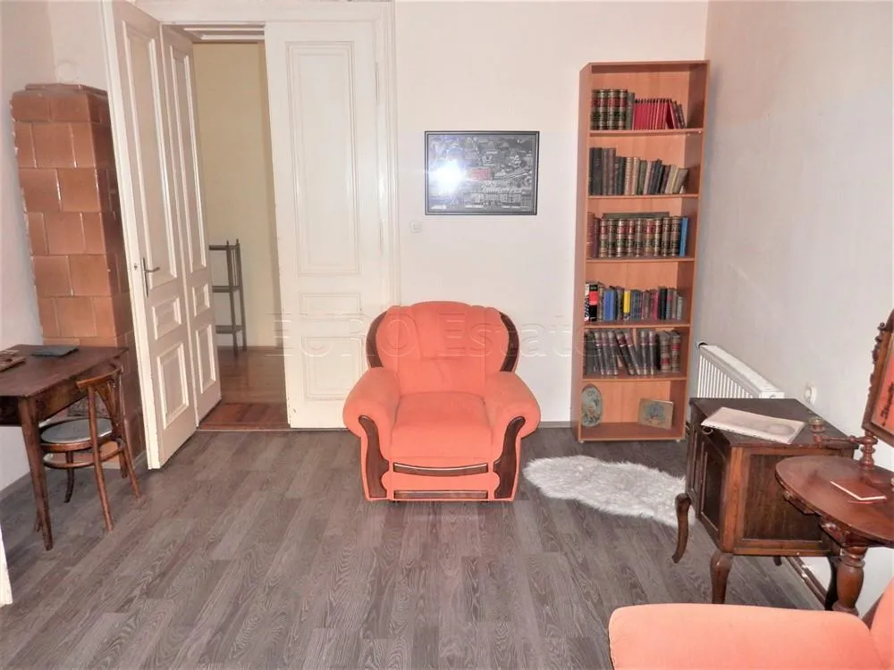 varaždin-gradska jezgra: 5-sobni stan od 180 m2, 1111 eur/m2 - slika 9