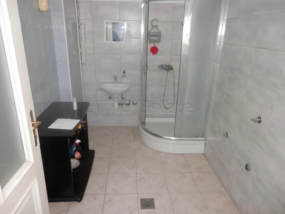 varaždin-gradska jezgra: 5-sobni stan od 180 m2, 1111 eur/m2 - slika 16