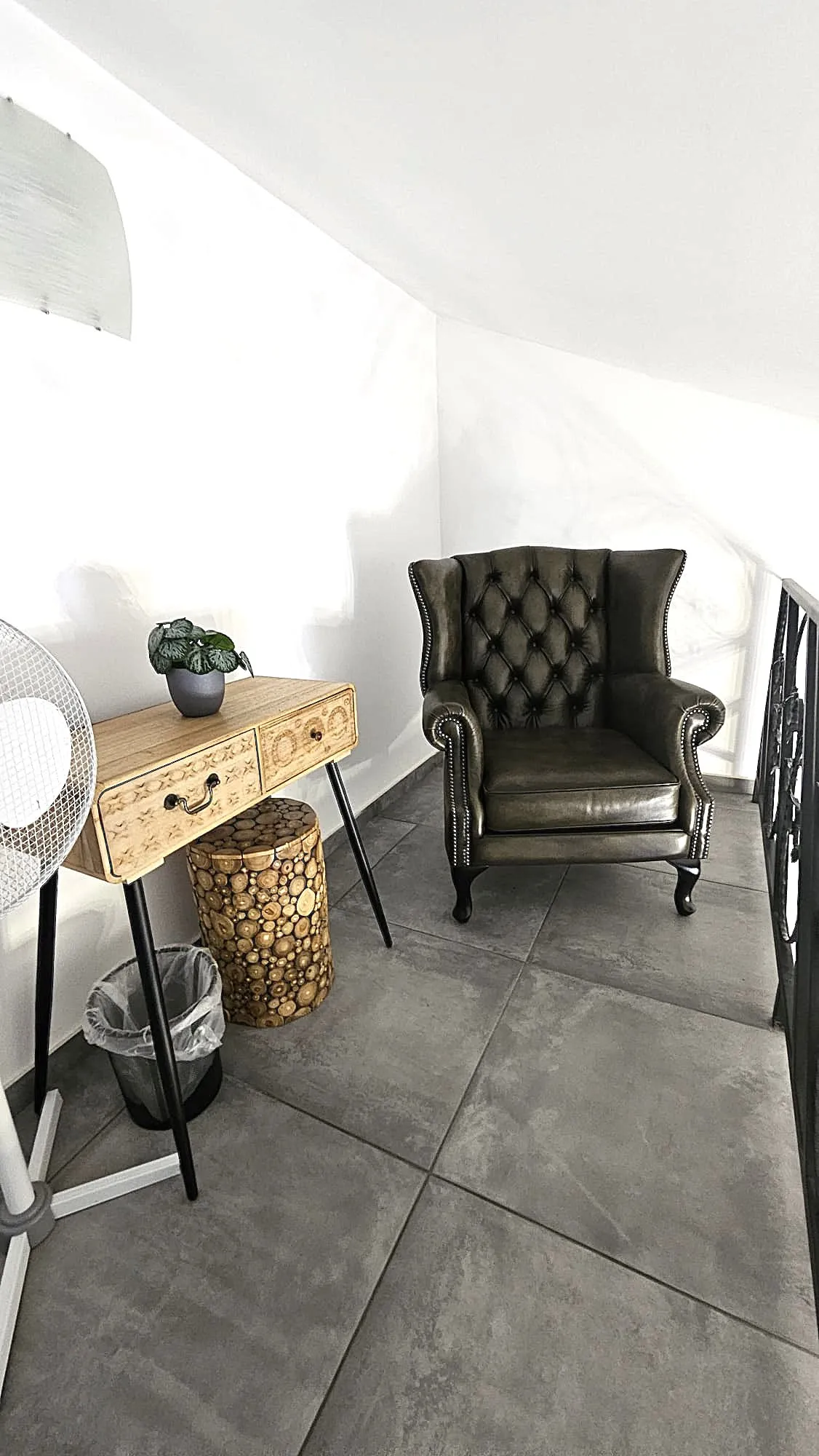 varaždin; odličan dvosobni stan sa galerijom u blizini centra, 48.91 m2 + parking - slika 14
