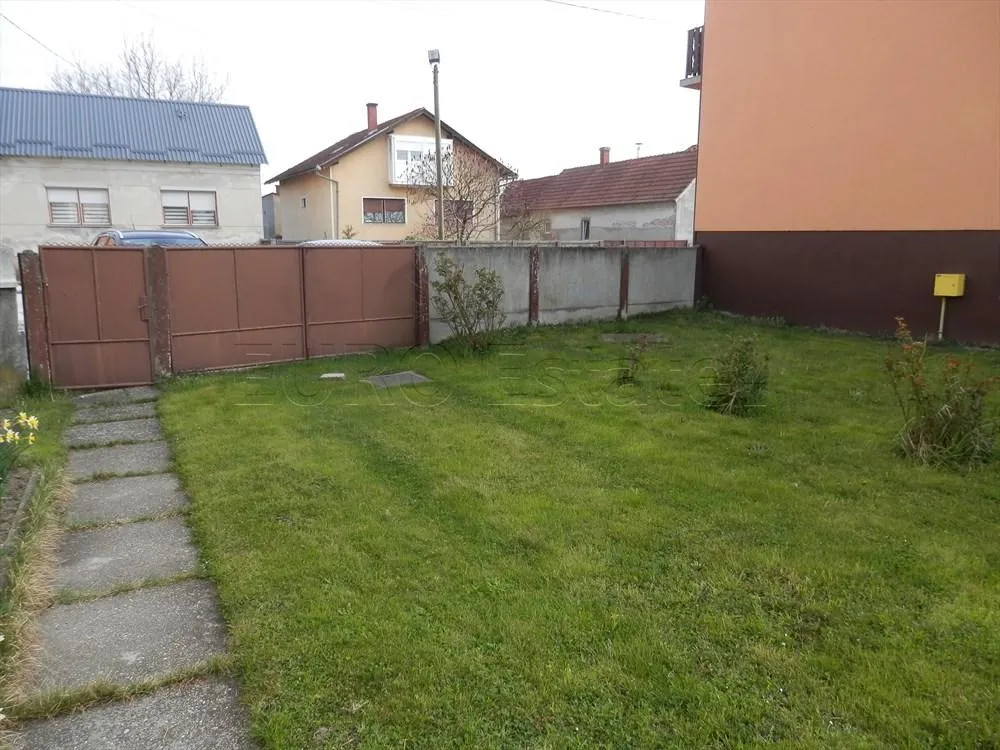 trnovec: kuća od 156 m2 sa 1127 m2 okućnice - slika 4