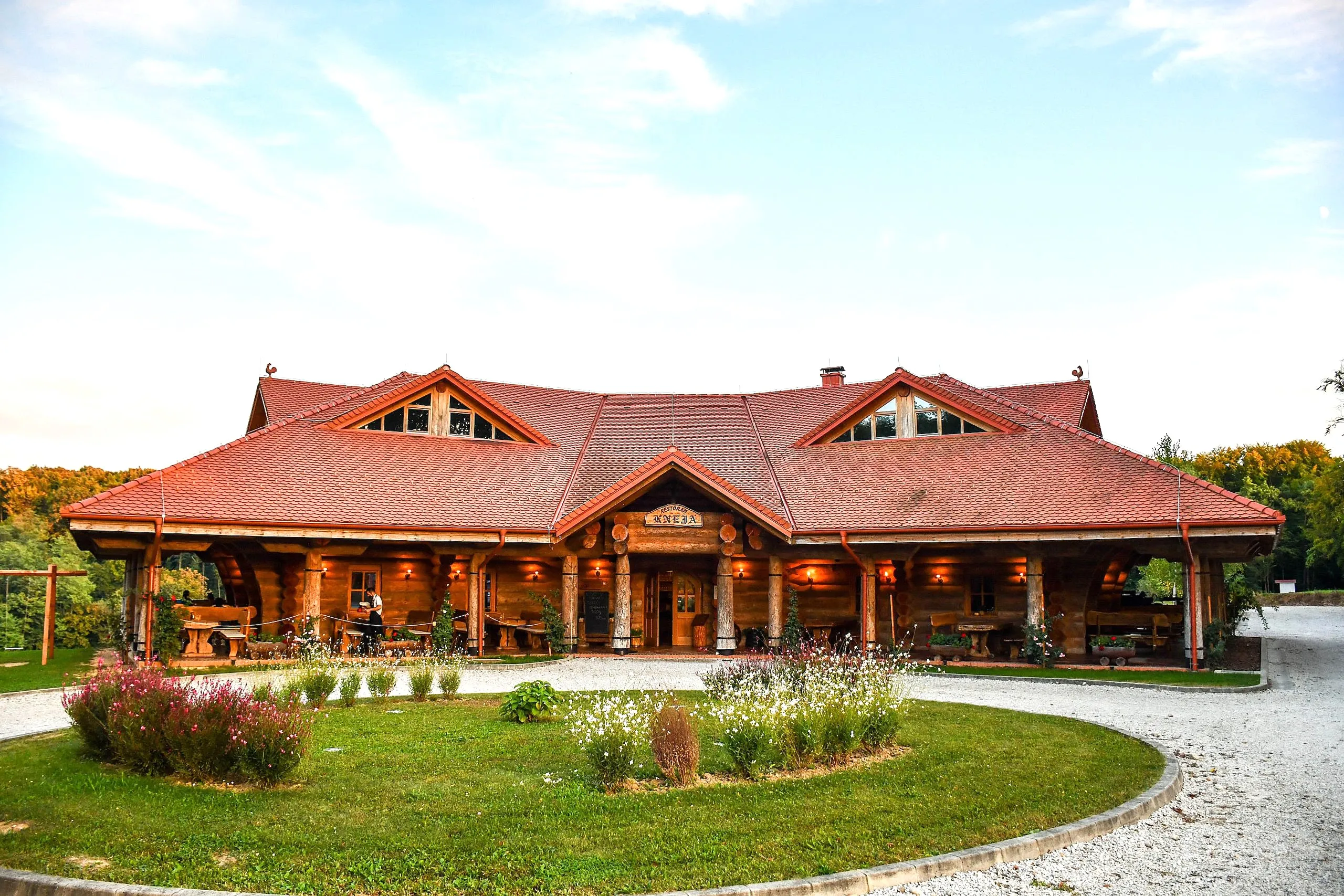 Mali Mihaljevec: imanje od impozantnih 23630 m2 za turističko ugostiteljsku namjenu - Mali Mihaljevec, Sveti Juraj na Bregu