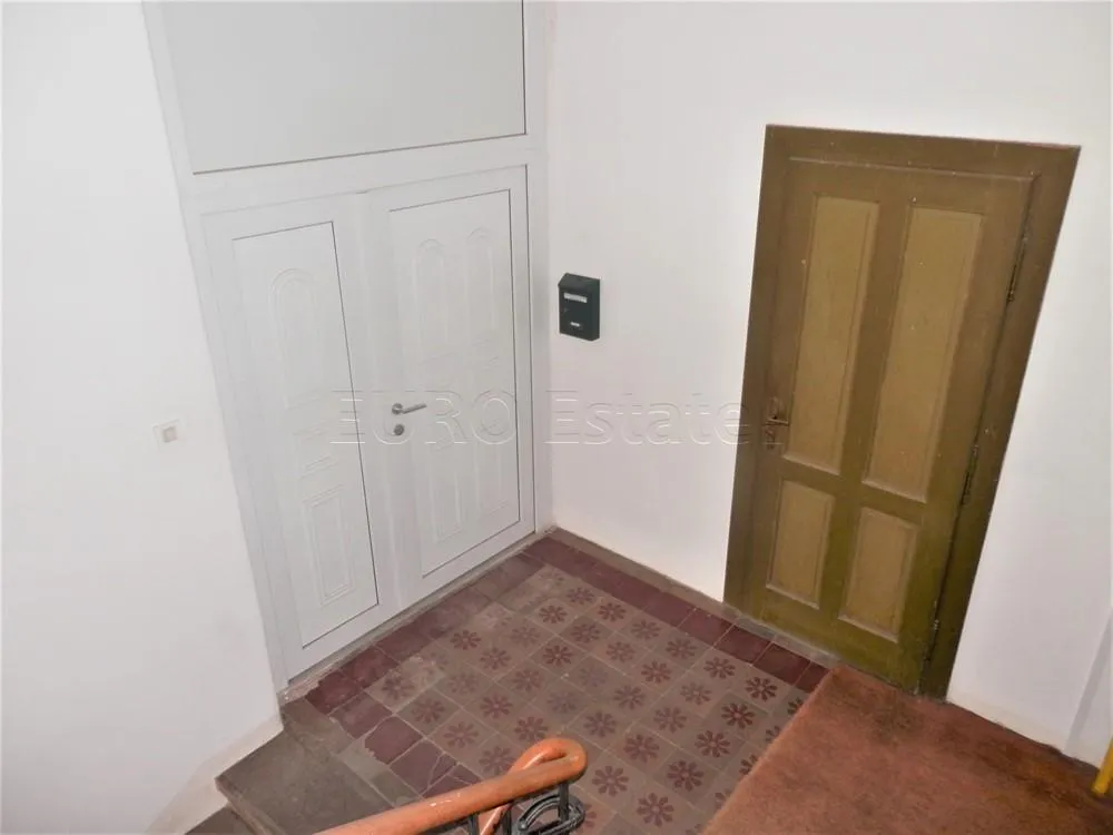 varaždin-gradska jezgra: 5-sobni stan od 180 m2, 1111 eur/m2 - slika 3