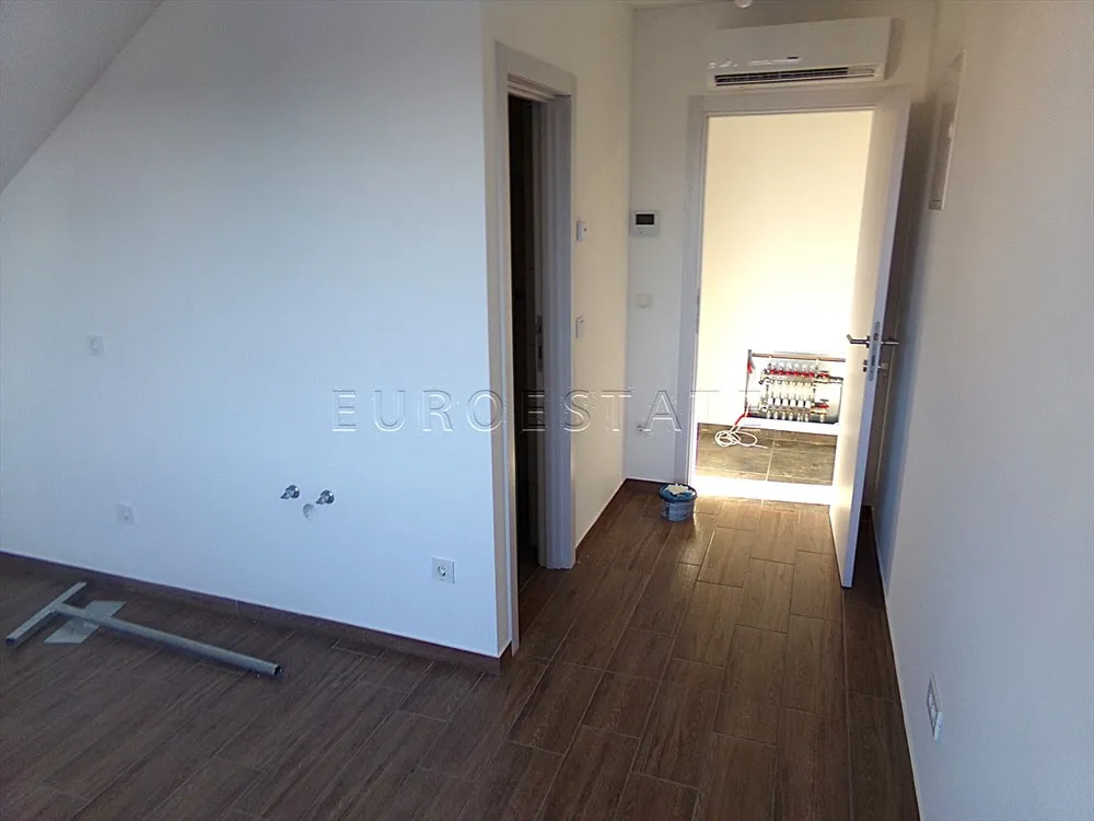 varaždin: 3-sobni stan sa 2 spremišta, ukupno 101.60 m2 - slika 8