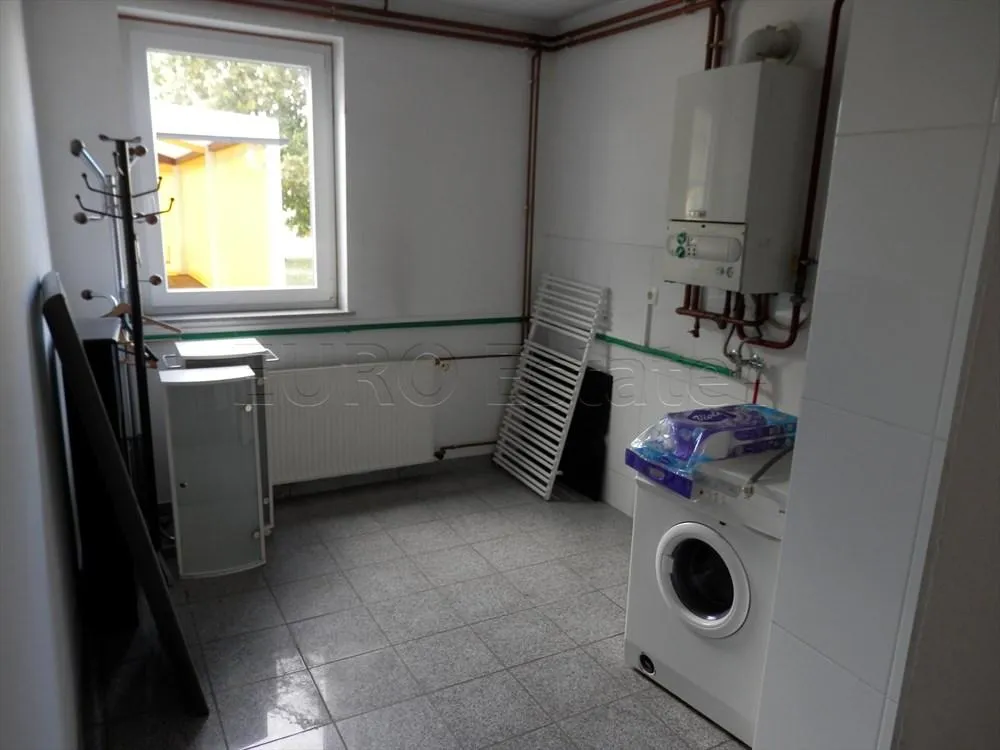 varaždin: poslovna zgrada za razne namjene, 264 m2, parcela 2000 m2 - slika 22