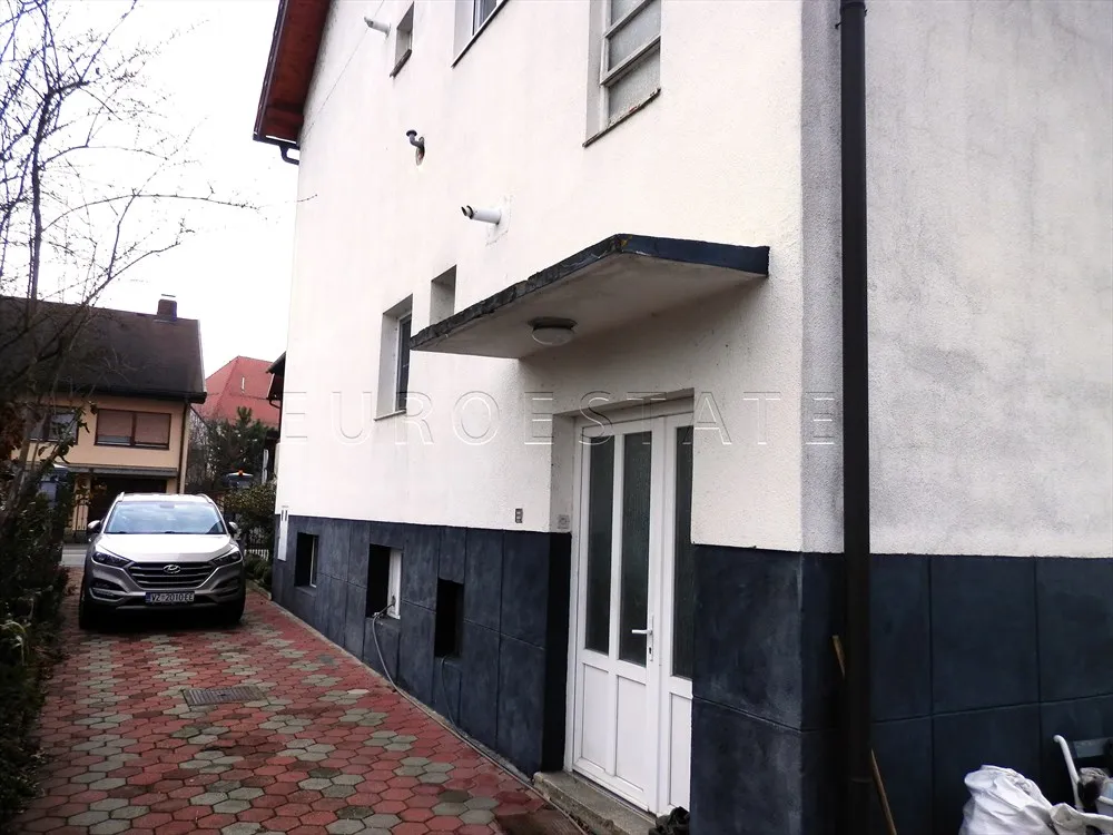 varaždin: prostran trosobni stan sa podrumom, tavanom i garažom, ukupno 154,22 m2 - slika 4