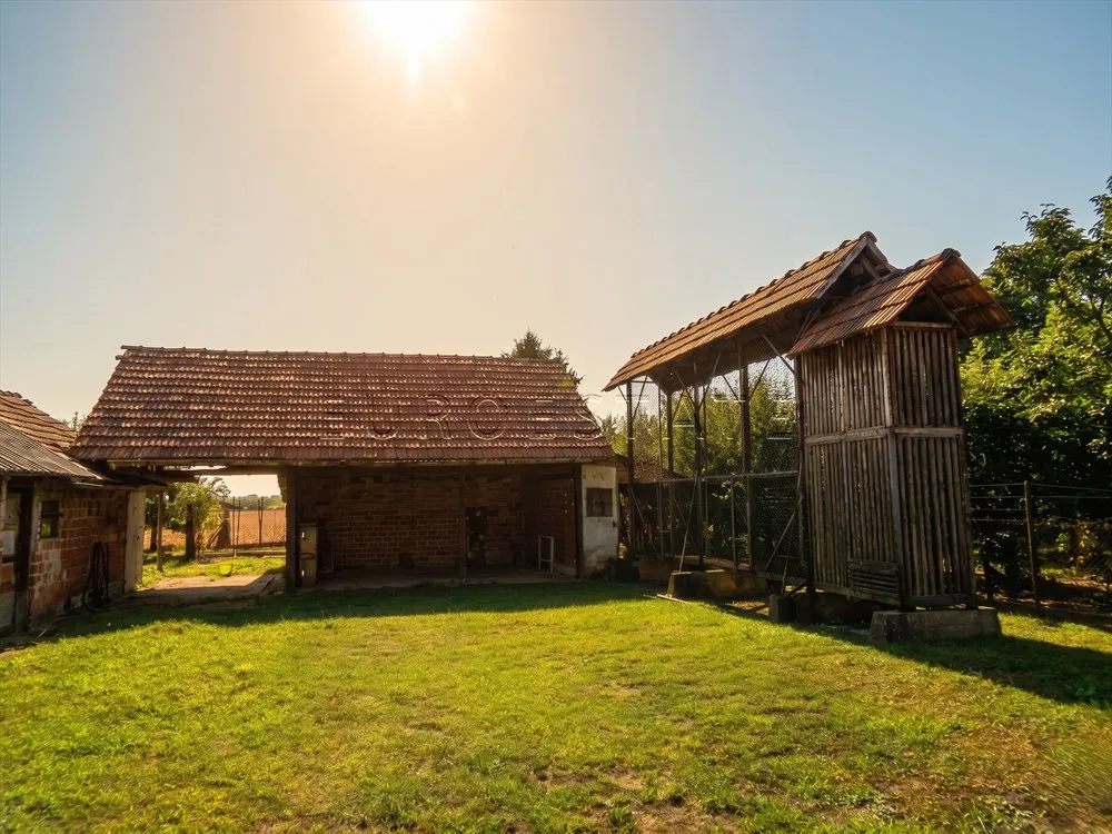 kuršanec: prostrana stambena kuća od 284 m2 sa pomoćnom poslovnom zgradom od 116 m2 - slika 5