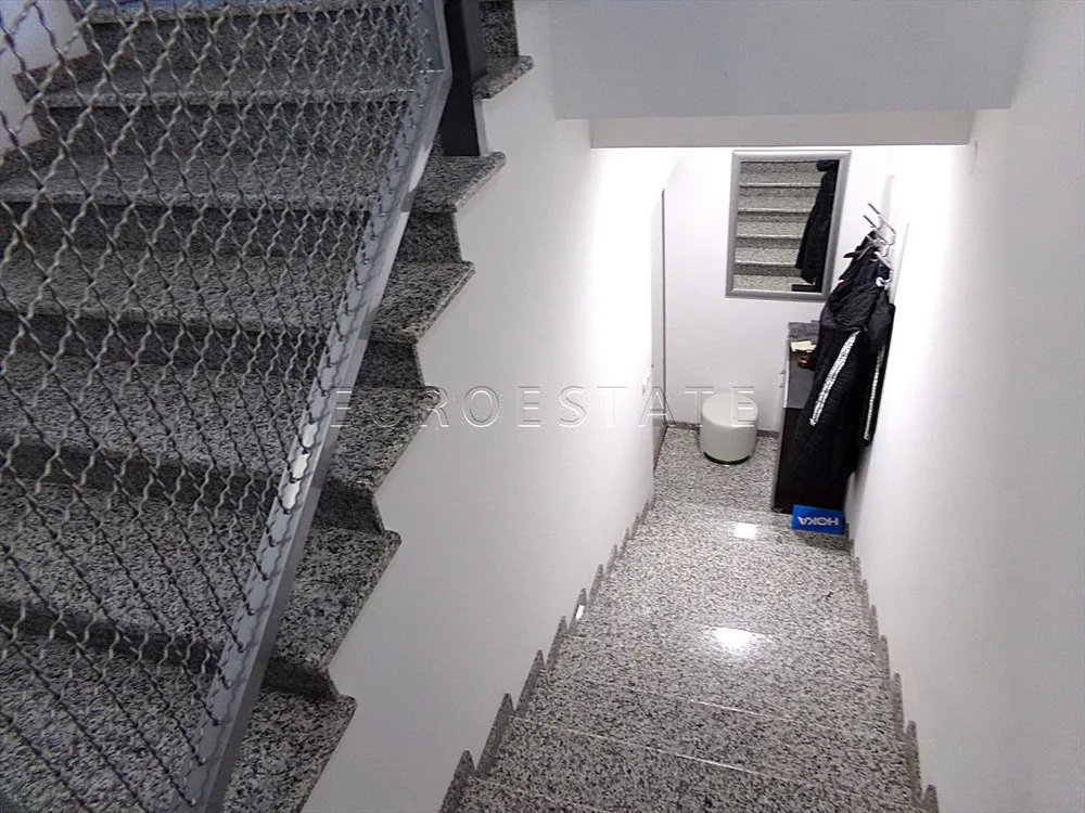 varaždin: prostran trosobni stan površine 140 m2 - slika 22
