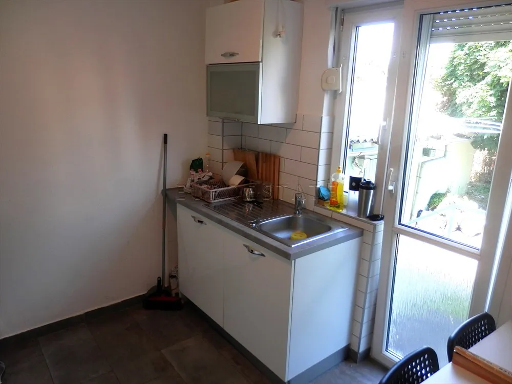 varaždin: renovirana dvojna kuća površine 120 m2, sa dvorištem od 224 m2 - slika 10