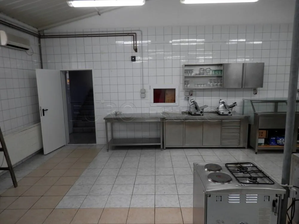 varaždin: poslovna zgrada za razne namjene, 264 m2, parcela 2000 m2 - slika 17