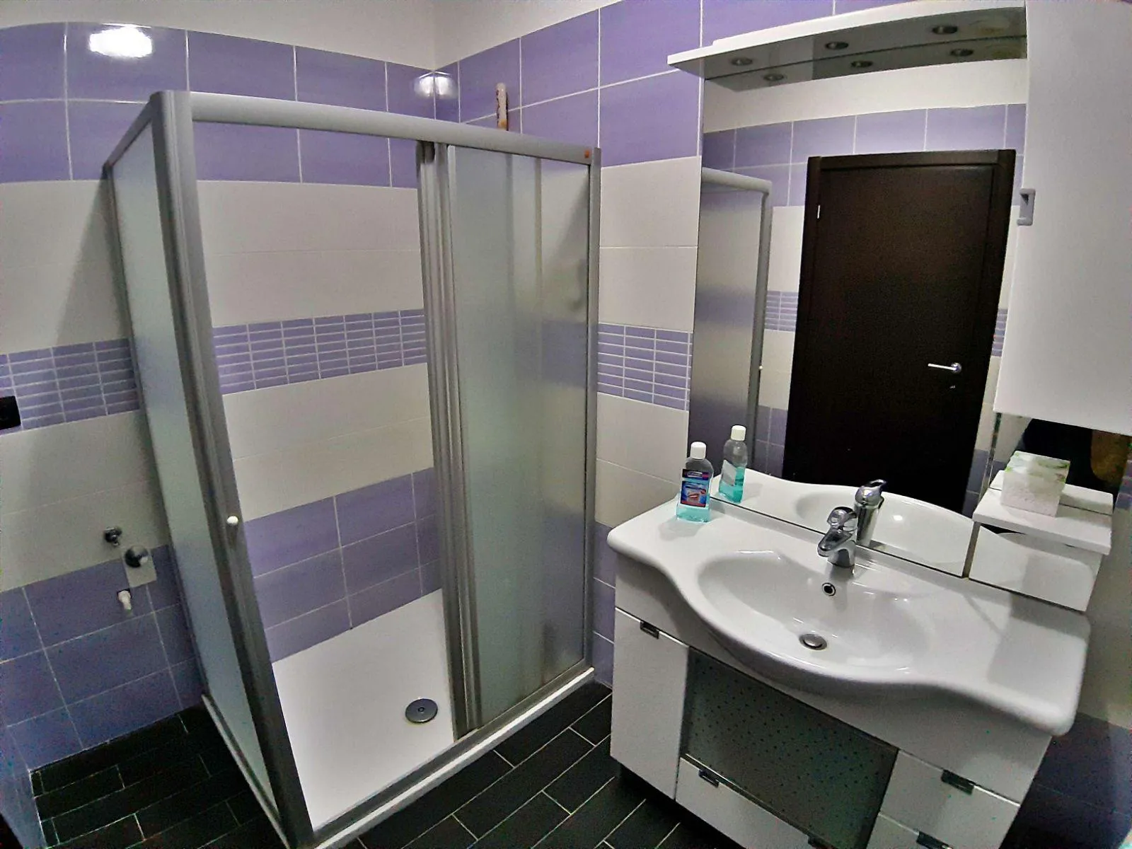 hreljin: novogradnja, dvokatnica od 634 m2 sa tri stana, vrt od 700 m2 - slika 65
