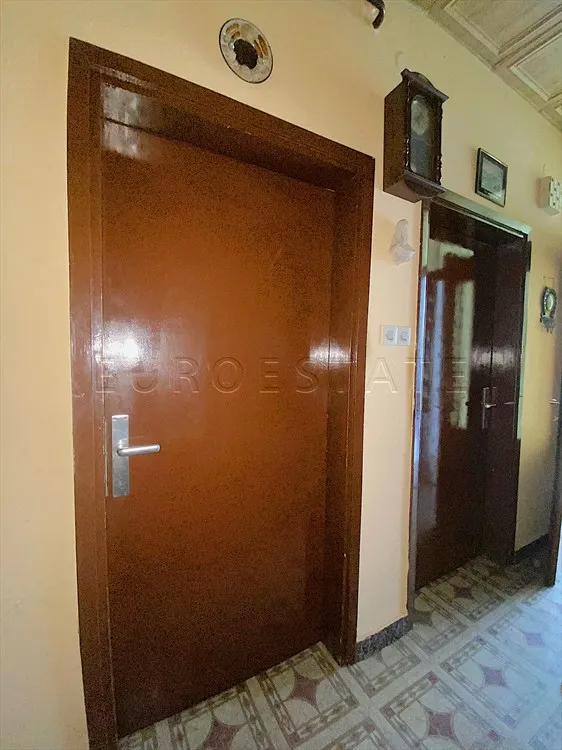 prelog: kuća sa pomoćnim zgradama i velikim zemljištem na prodaju, 254,42 m2 bruto - slika 19