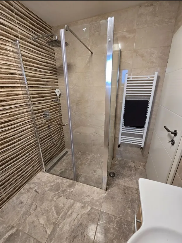 novo selo rok: moderna katnica od 320 m2 sa dvorištem od 1600 m2 - slika 24