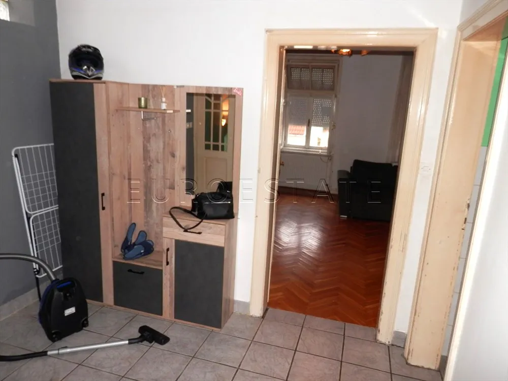 varaždin: prostran trosobni stan od 158 m2, sa garažom i dvorištem - slika 4