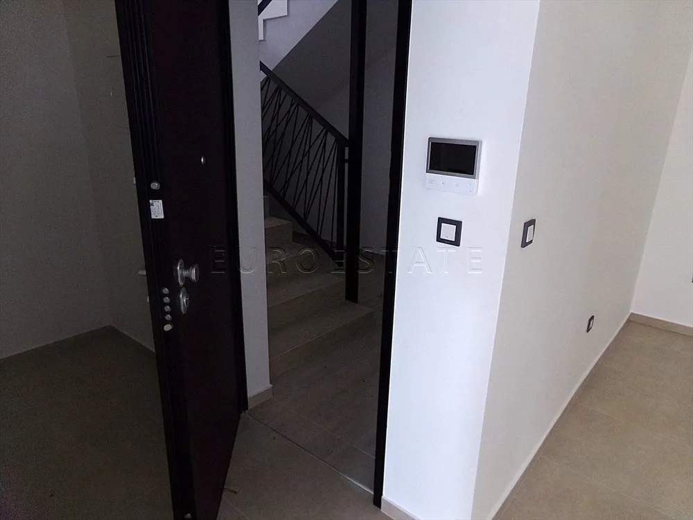 šimuni: nov, 4 - sobni stan, 121.93 m2 + vrt i parking, bruto 214.28 m2 - slika 11