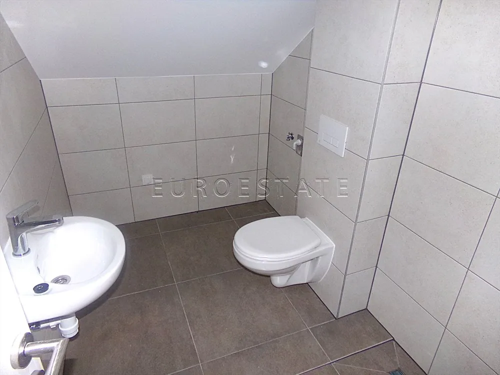 varaždin: 3-sobni stan sa 2 spremišta, ukupno 101.60 m2 - slika 9