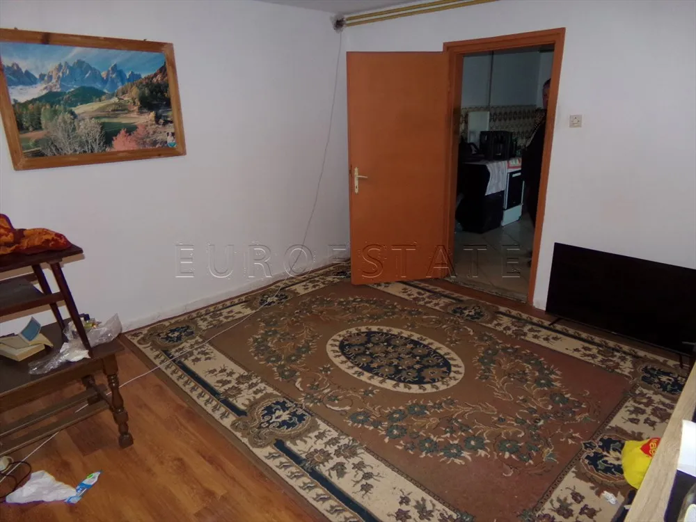 turčin: kuća, gospodarska zgrada i nadstrešnica, ukupno 250 m2 - slika 14