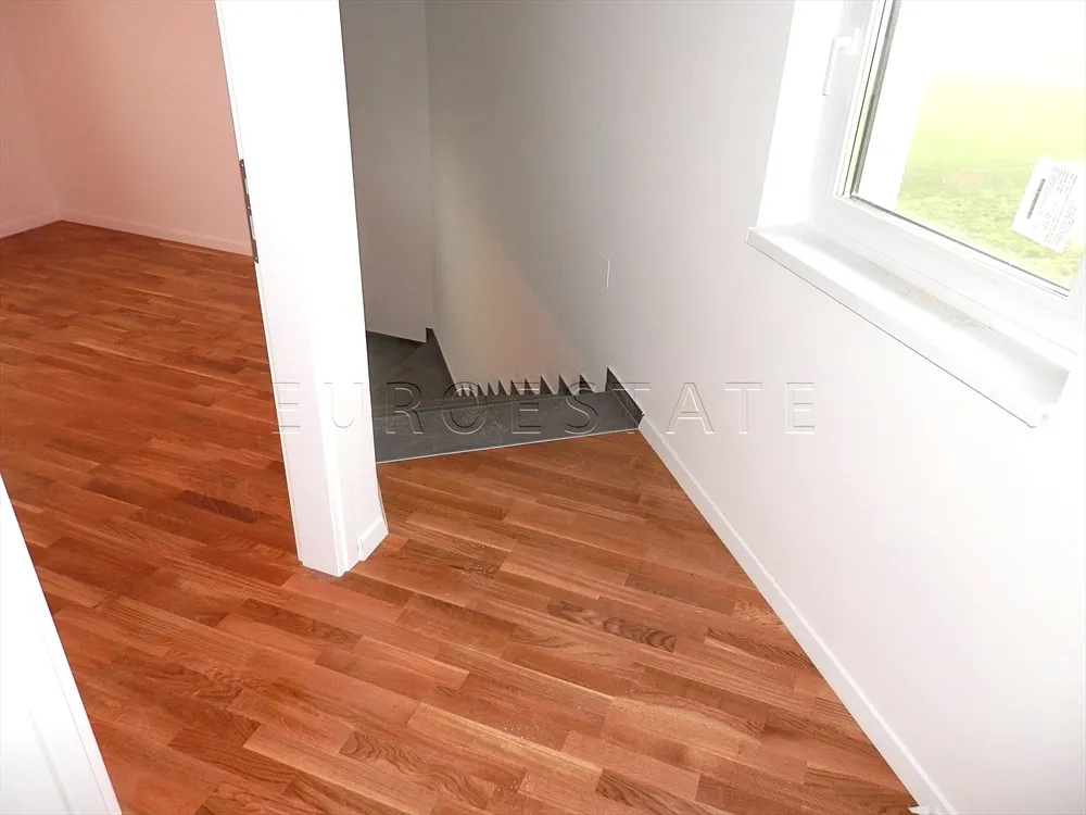 sračinec: dvoetažni 4-sobni stan sa dvorištem i parkiralištem, sveukupne površine 253 m2, novogradnja - slika 17