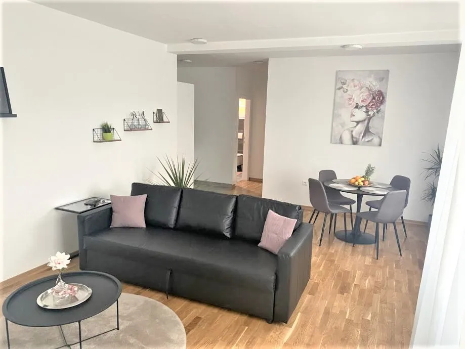 novo: penthouse (2 stana) od 234 m2 u urbanoj vili u varaždinu - slika 15
