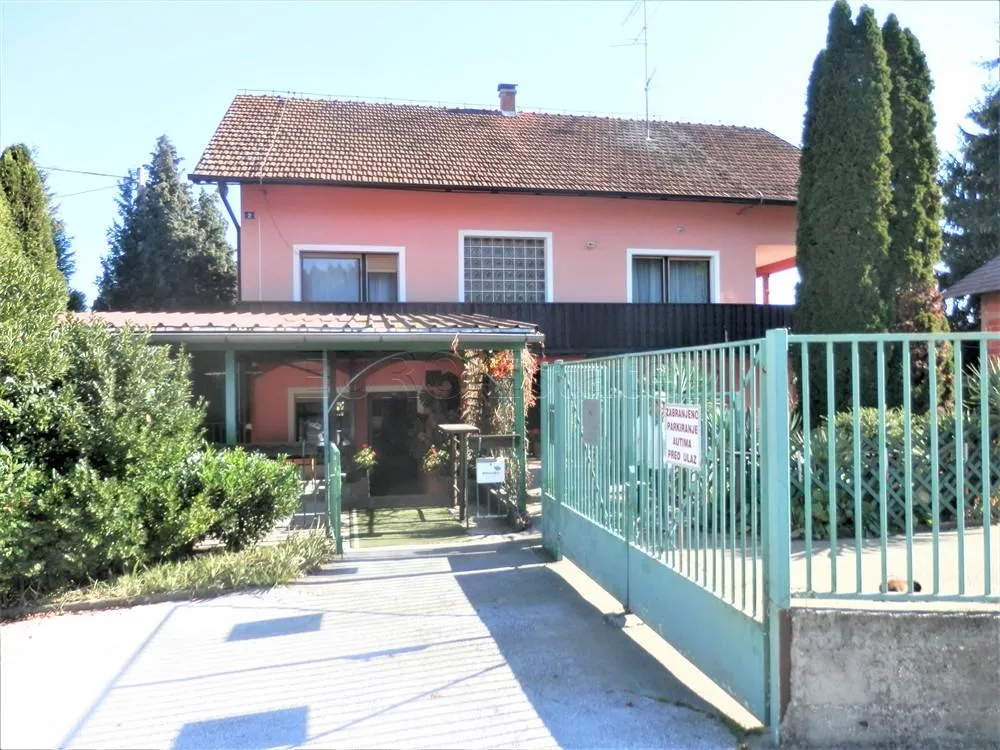 lužan biškupečki: kuća sa kaffe barom, sveukupno 470 m2 - slika 2