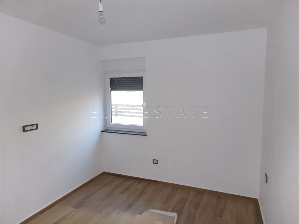 šimuni: nov, 3 - sobni apartman, 96.30 m2 + vrt i parking, bruto 187 m2 - slika 15